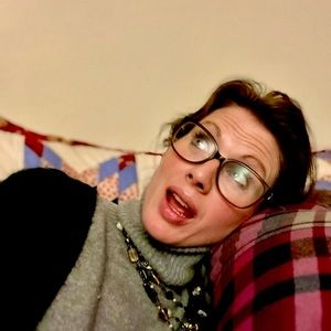 Meet your Posher, Natalie